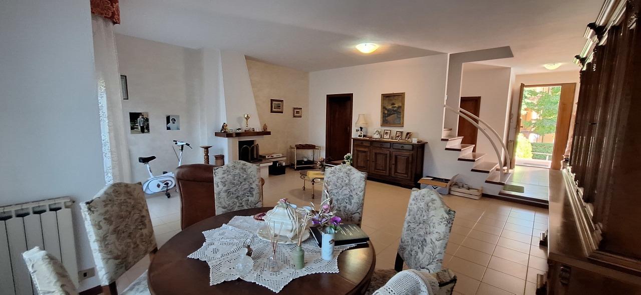 casa semindipendente in vendita a Rapolano Terme