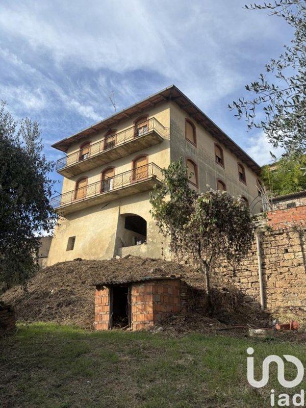 casale in vendita a Rapolano Terme