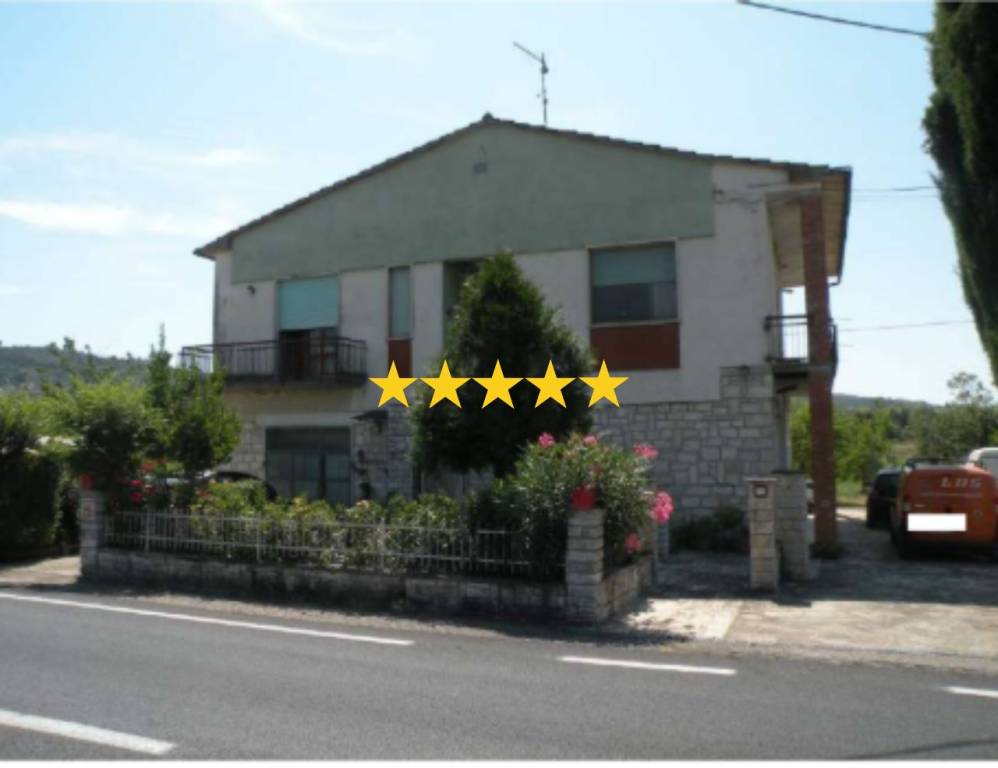 appartamento in vendita a Rapolano Terme in zona Serre di Rapolano