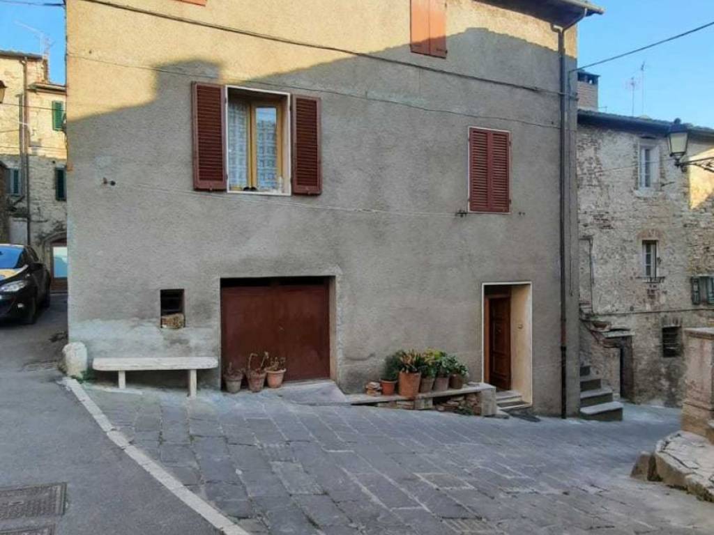 appartamento in vendita a Rapolano Terme in zona Armaiolo