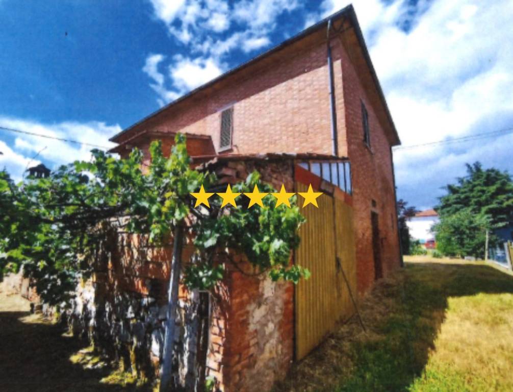 casa indipendente in vendita a Rapolano Terme in zona Serre di Rapolano