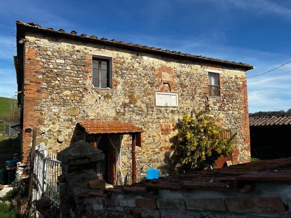 casa indipendente in vendita a Rapolano Terme