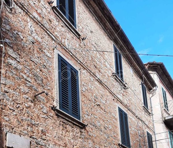 casa semindipendente in vendita a Rapolano Terme in zona Serre di Rapolano