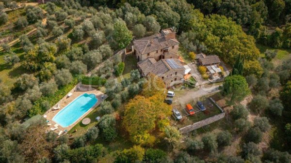 casa indipendente in vendita a Rapolano Terme