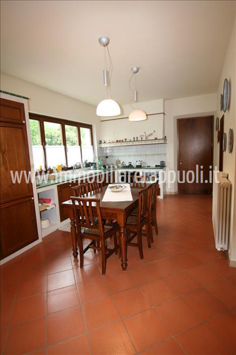 casa indipendente in vendita a Rapolano Terme