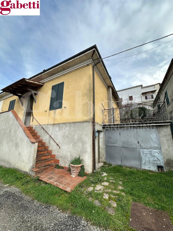 appartamento in vendita a Rapolano Terme in zona Serre di Rapolano