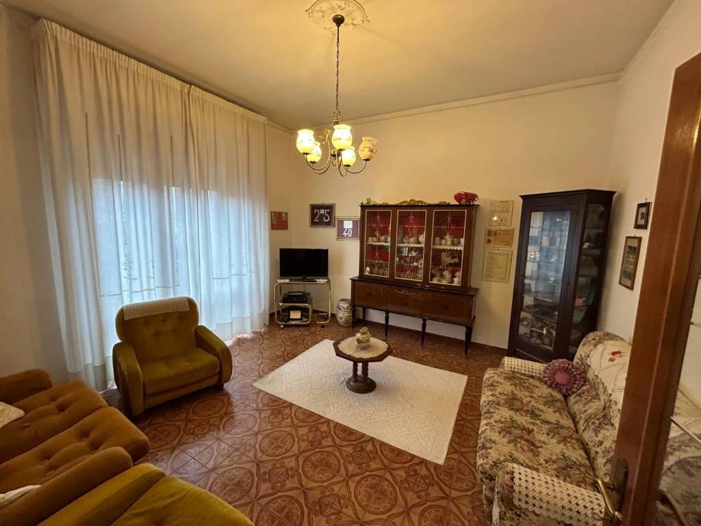 casa indipendente in vendita a Rapolano Terme