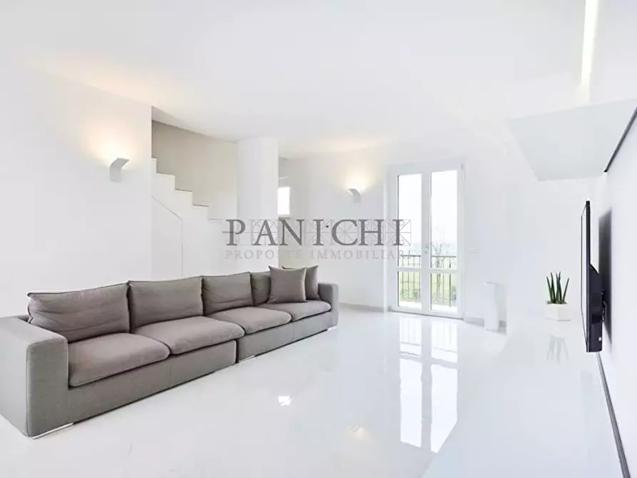 casa indipendente in vendita a Rapolano Terme in zona Serre di Rapolano