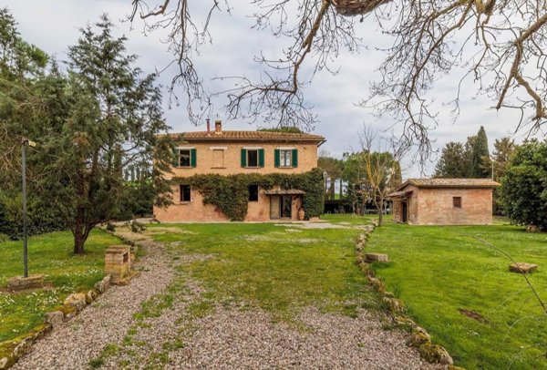 casale in vendita a Rapolano Terme