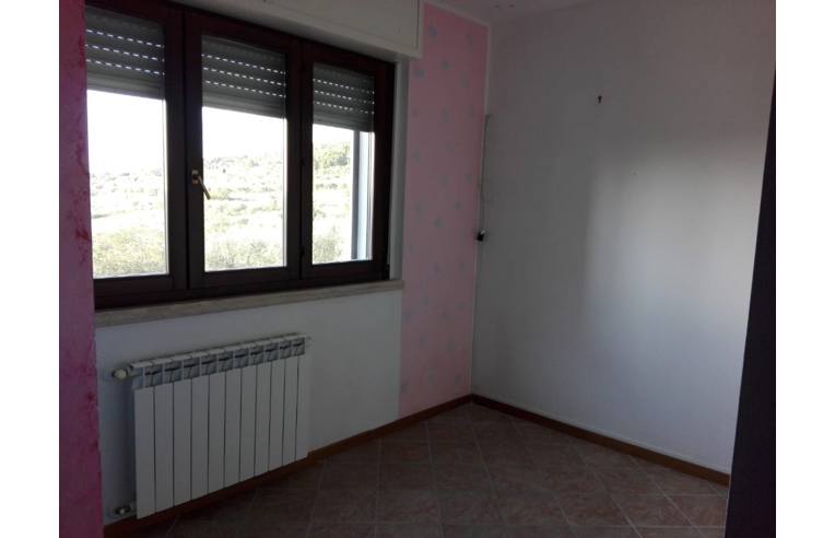 appartamento in vendita a Rapolano Terme in zona Serre di Rapolano