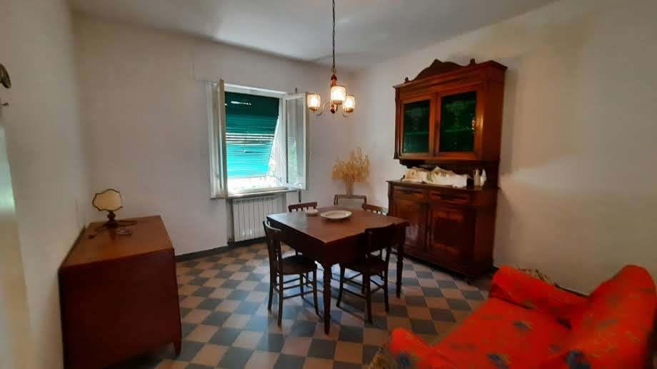 casa indipendente in vendita a Rapolano Terme in zona Serre di Rapolano