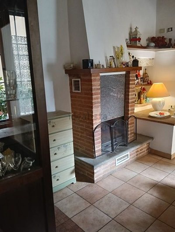 appartamento in vendita a Rapolano Terme in zona Armaiolo