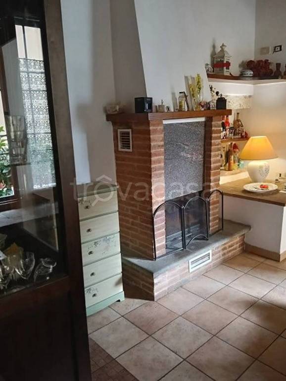 appartamento in vendita a Rapolano Terme in zona Armaiolo