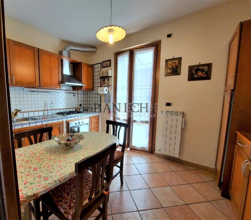 casa indipendente in vendita a Rapolano Terme in zona Serre di Rapolano