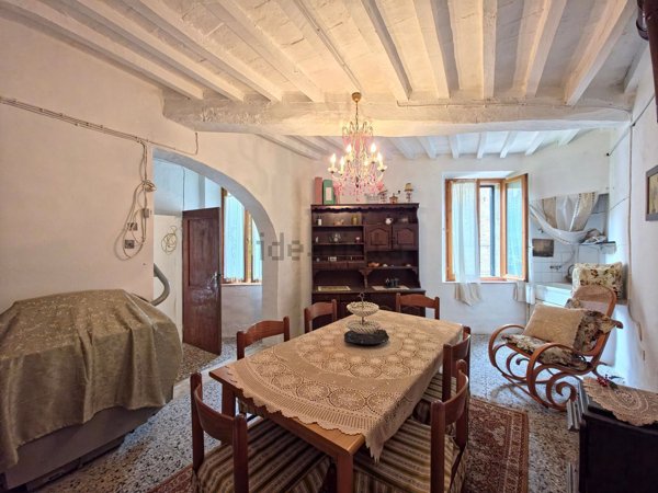 appartamento in vendita a Rapolano Terme in zona Serre di Rapolano