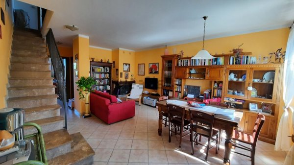 appartamento in vendita a Rapolano Terme