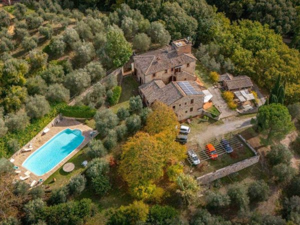 casale in vendita a Rapolano Terme