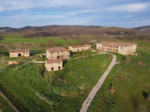 casale in vendita a Rapolano Terme