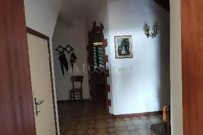 appartamento in vendita a Rapolano Terme in zona Serre di Rapolano