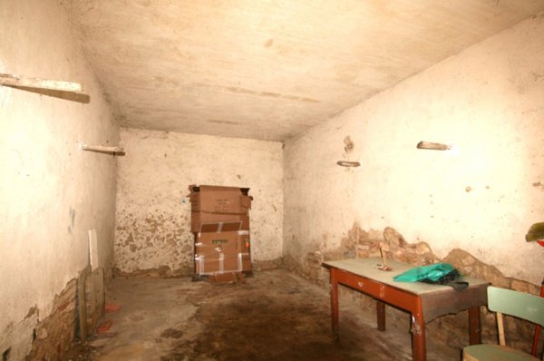 locale di sgombero in vendita a Rapolano Terme in zona Armaiolo