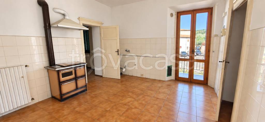 appartamento in vendita a Rapolano Terme in zona Armaiolo