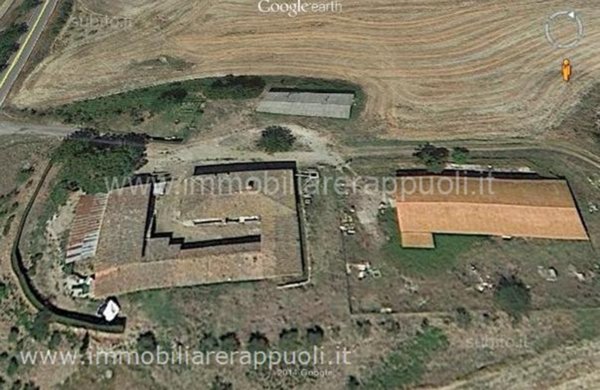 locale commerciale in vendita a Rapolano Terme