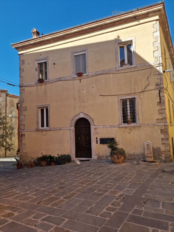 appartamento in vendita a Rapolano Terme in zona Armaiolo