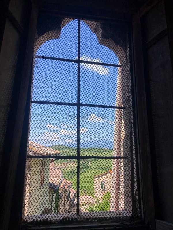 esavano in vendita a San Casciano dei Bagni