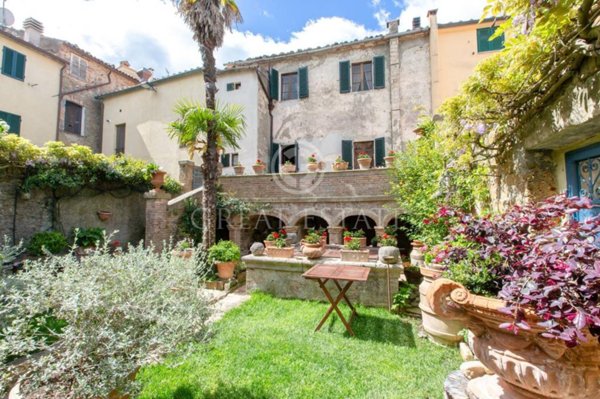 casa indipendente in vendita a San Casciano dei Bagni