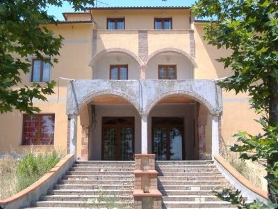 negozio in vendita a San Casciano dei Bagni