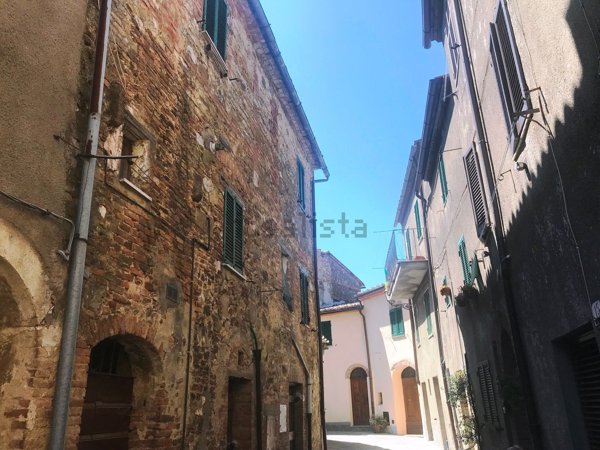 pentavano in vendita a San Casciano dei Bagni in zona Celle sul Rigo