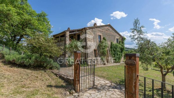 casa indipendente in vendita a San Casciano dei Bagni