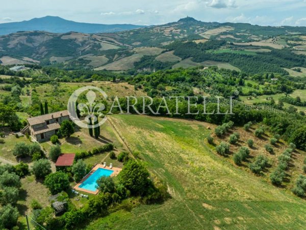 casa indipendente in vendita a San Casciano dei Bagni in zona Celle sul Rigo