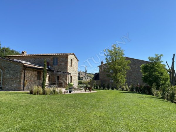 pentavano in vendita a San Casciano dei Bagni