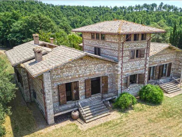 casa indipendente in vendita a San Casciano dei Bagni