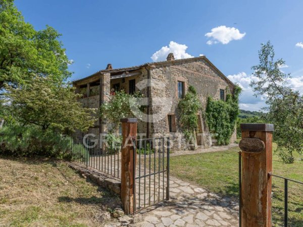 casa indipendente in vendita a San Casciano dei Bagni