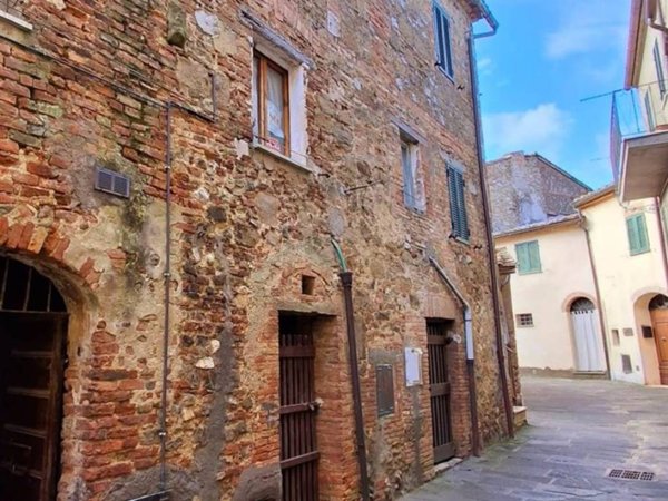casa indipendente in vendita a San Casciano dei Bagni in zona Celle sul Rigo