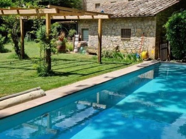 casa indipendente in vendita a San Casciano dei Bagni