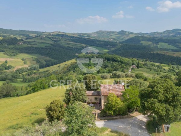 casa indipendente in vendita a San Casciano dei Bagni in zona Celle sul Rigo