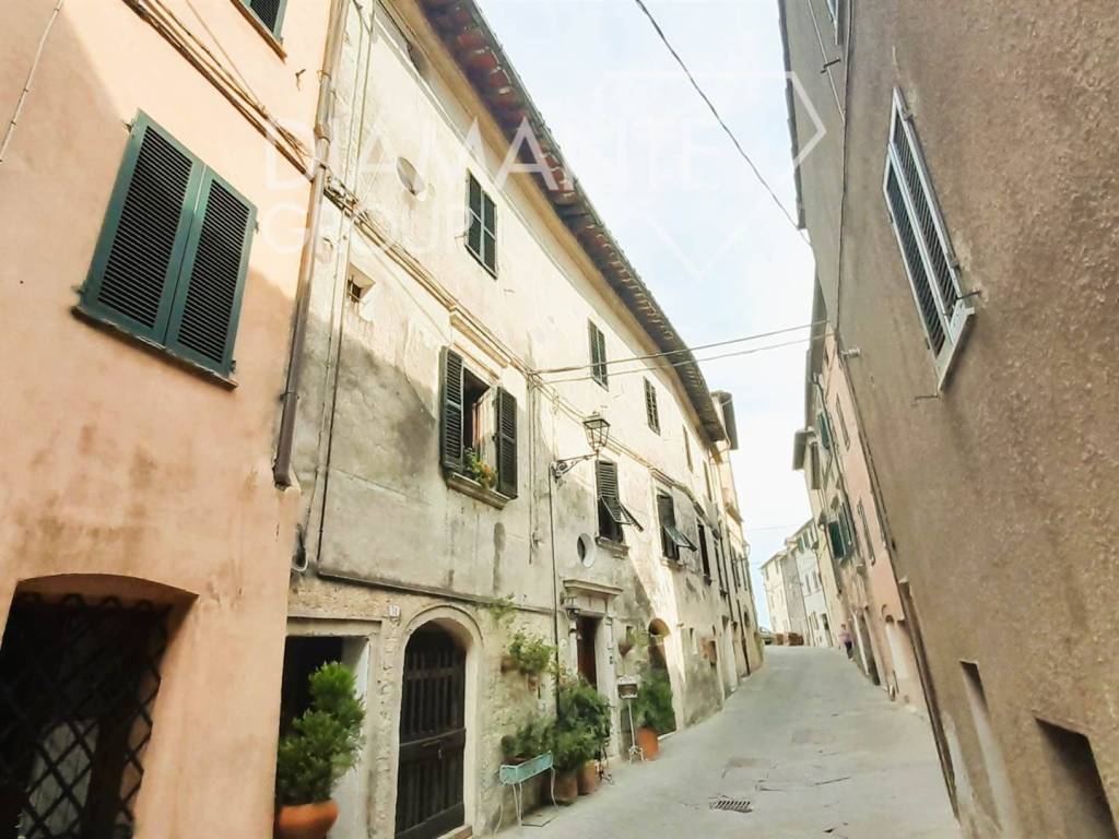 casa indipendente in vendita a San Casciano dei Bagni in zona Celle sul Rigo