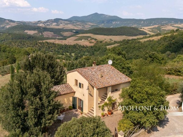 casa indipendente in vendita a San Casciano dei Bagni in zona Celle sul Rigo