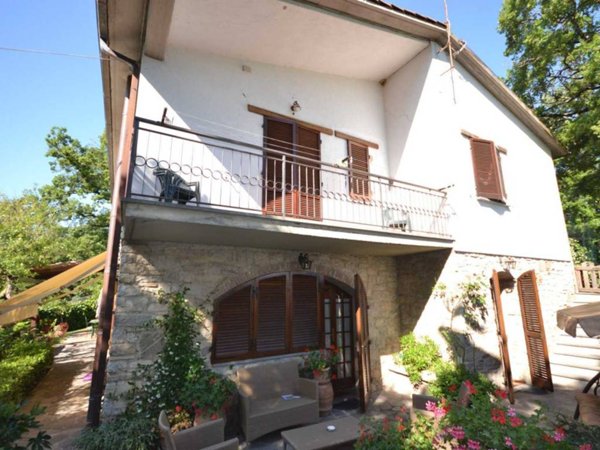 casa indipendente in vendita a San Casciano dei Bagni