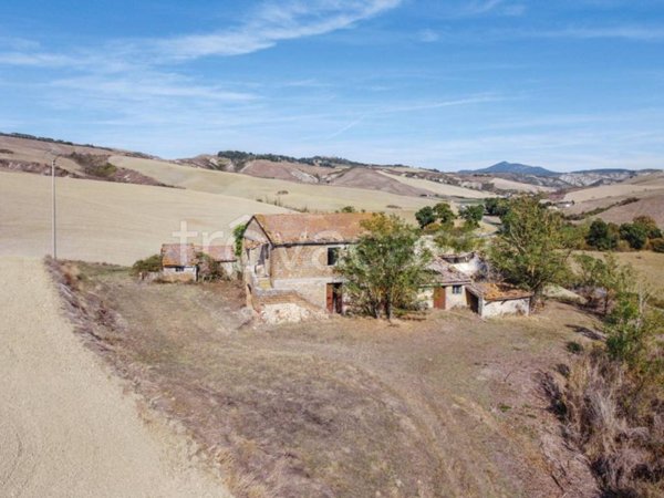 casa indipendente in vendita a San Casciano dei Bagni in zona Celle sul Rigo