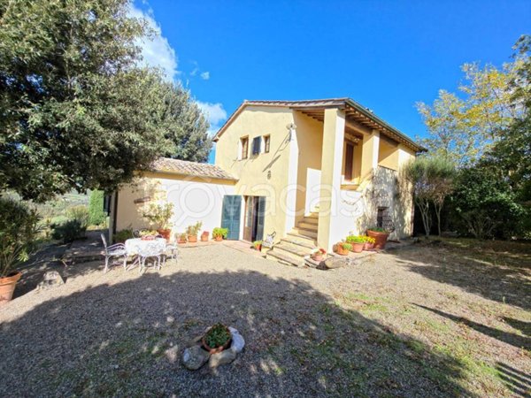 casa indipendente in vendita a San Casciano dei Bagni in zona Celle sul Rigo