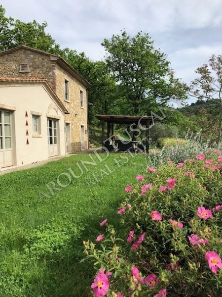 casa indipendente in vendita a San Casciano dei Bagni in zona Celle sul Rigo