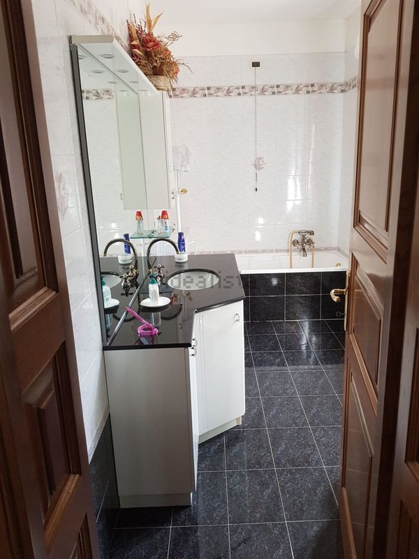 casa indipendente in vendita a San Casciano dei Bagni in zona Celle sul Rigo