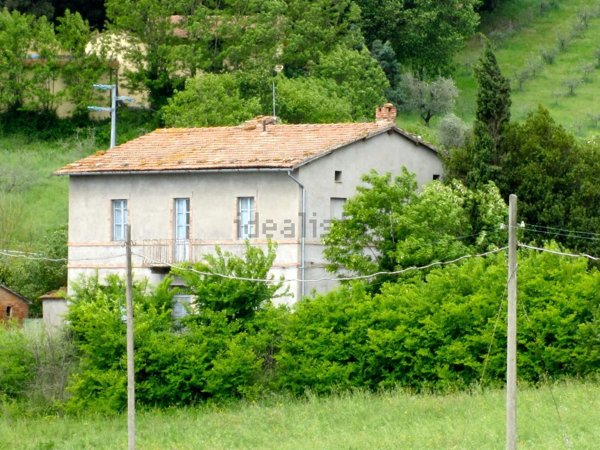 casa indipendente in vendita a San Casciano dei Bagni in zona Celle sul Rigo