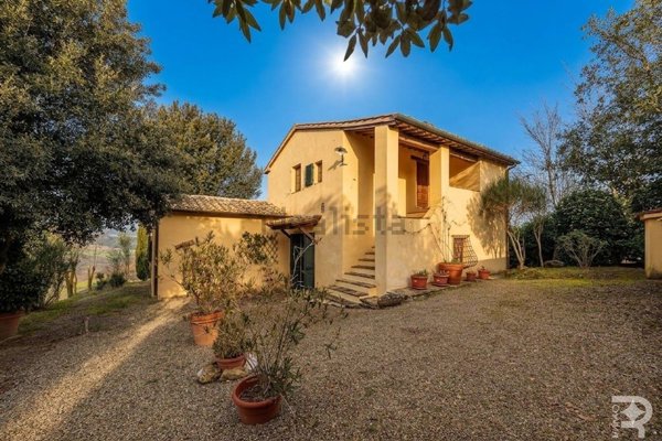 casa indipendente in vendita a San Casciano dei Bagni in zona Fighine