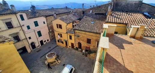 casa indipendente in vendita a San Casciano dei Bagni in zona Celle sul Rigo