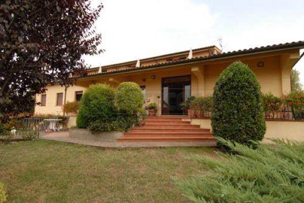 negozio in vendita a San Gimignano